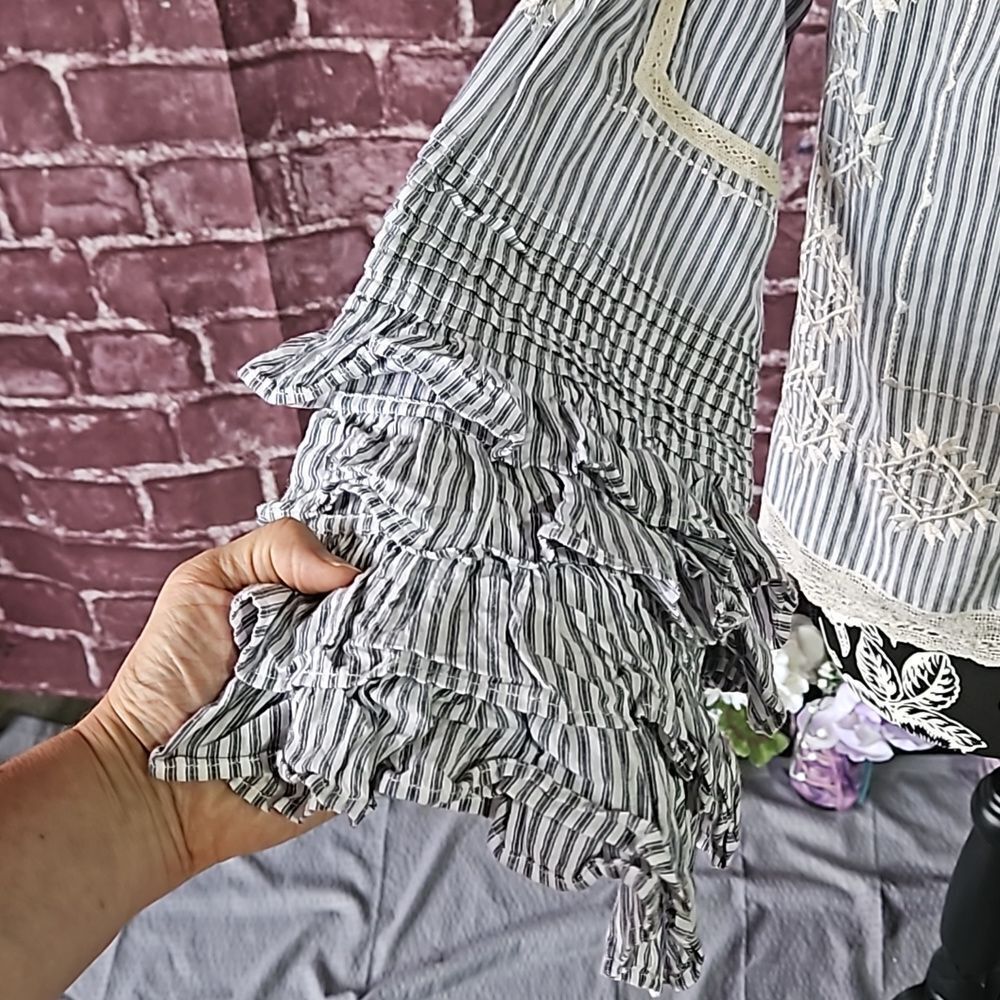 Love Sam Off Shoulder,Pinstriped,Boho Embroidered Top with Layered Cuffs - Picture 4 of 11